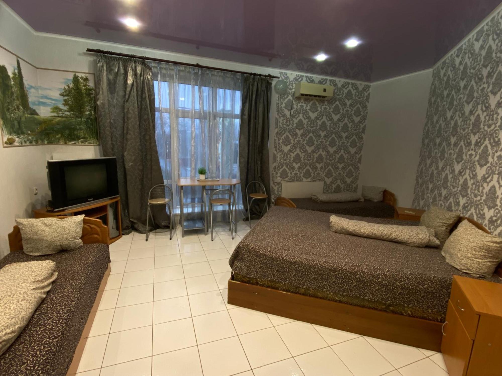 4 Seasons Hotel Boryspilʼ Buitenkant foto